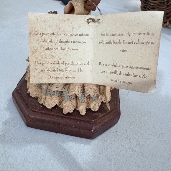 Vtg Gifina Faceless handmade Doll made in Dominican Republic with Porcelanicron - Picture 3 of 8